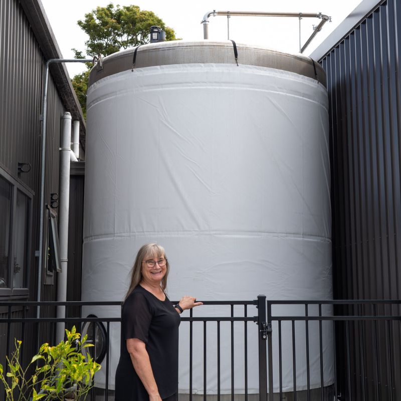 Juno Gin water tank